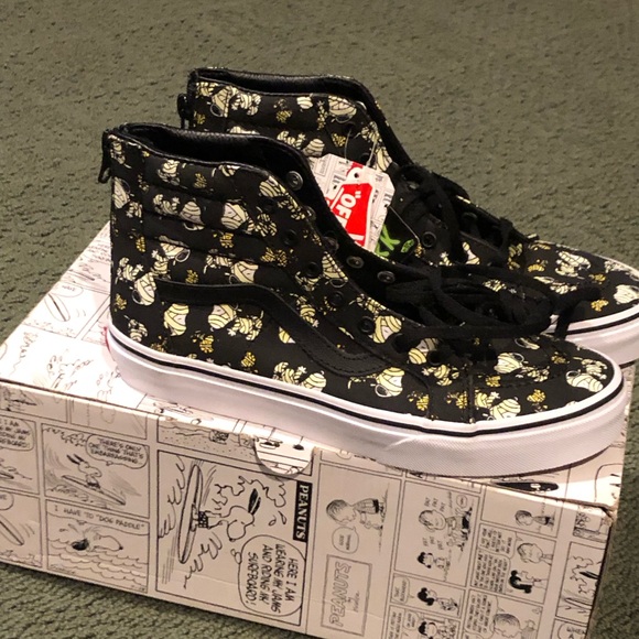 New Vans Peanuts Hi Zip Glow in the Dark Mummies - Picture 1 of 12